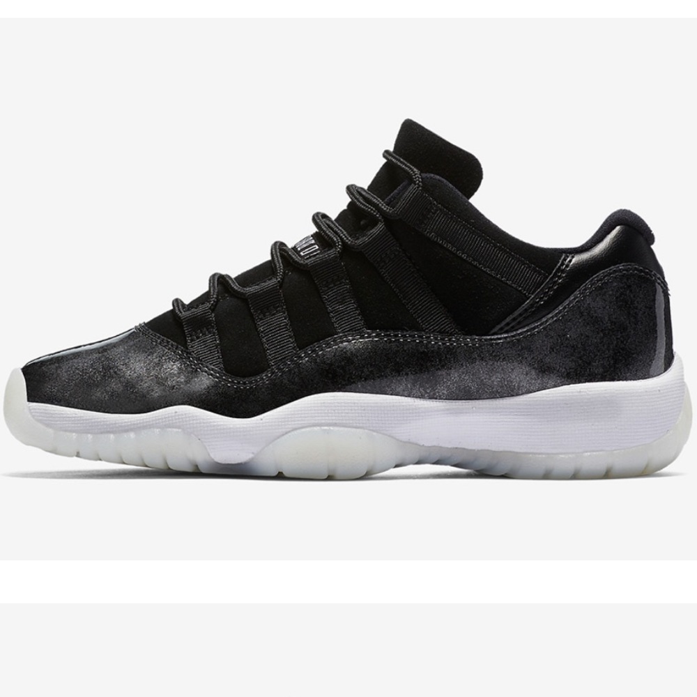 Retro 11 low Barons